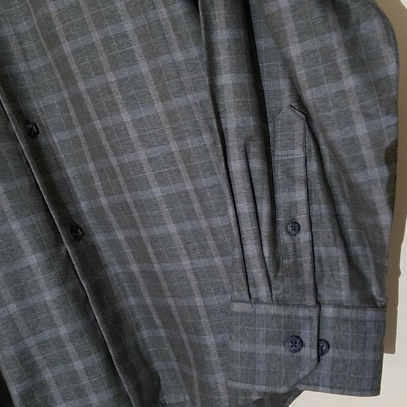 2/$35 NWT Geoffrey Beene Plaid Dress Shirt L - Picture 5 of 12